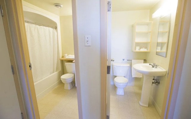 Backpacker College @ Memorial University - Grenfell Campus