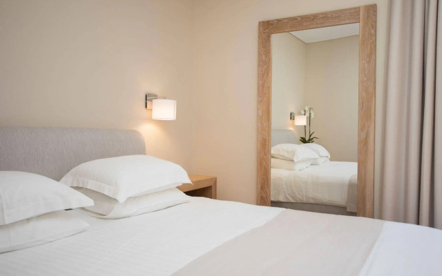 Porto Naxos Hotel