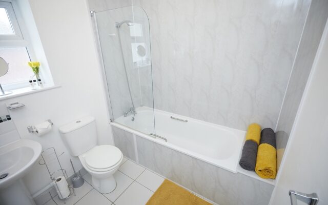 Freemantle Apartment