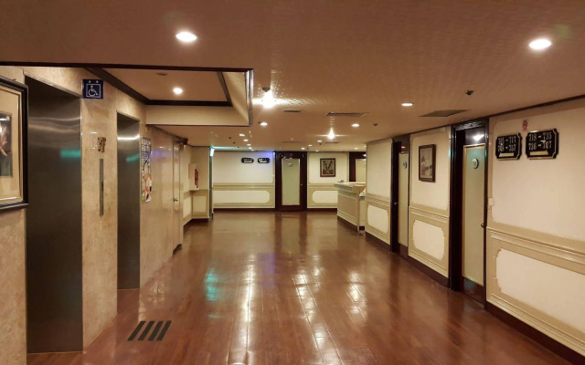 Sun Wang Hotel