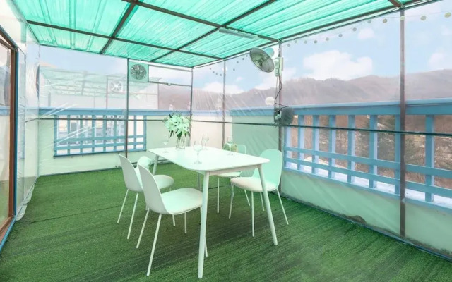 Chuncheon Dogandstay