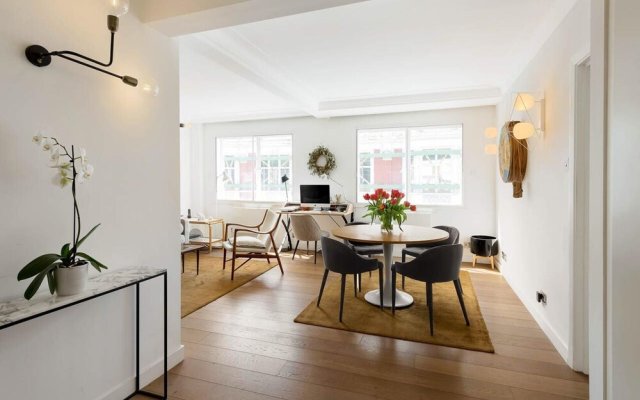 Immaculate 2-bed House in London, Mayfair