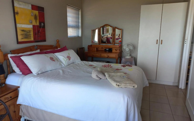 The Sparrow's Nest Beach-Front Self-catering