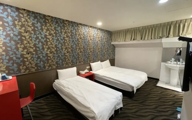 Funny Ximen Hotel