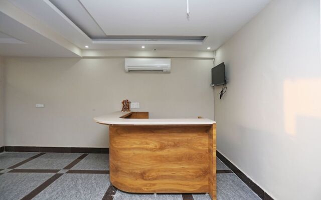 OYO 24626 Palm Garden Suites