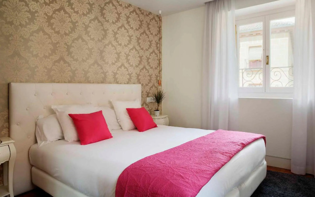 Palacio Conde de Miranda Apartment