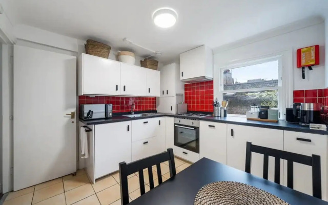 Stylish and Cosy 2BD Flat in Notting Hill