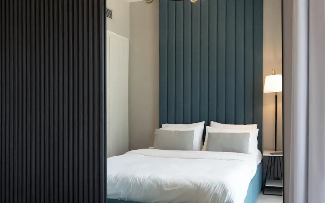 Cityscape Elegance 1BR near Downtown