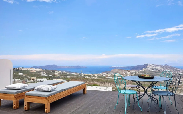 Two Bedroom Villa Outdoor Hot Tub- La Torre