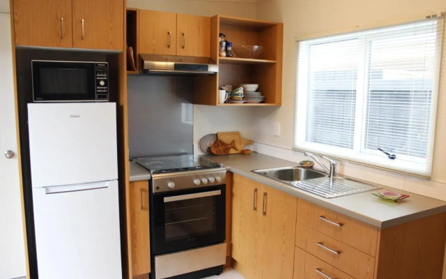 Orewa Kiwi Cabins