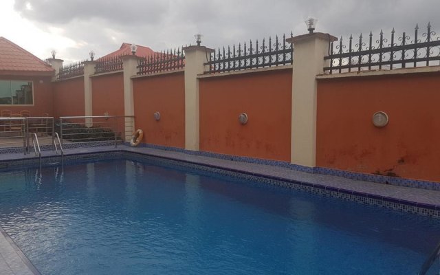 Hallmark Suites - Abeokuta