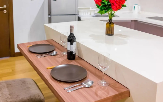 Regalia Residence @ KLCC View Sky Pool by KC