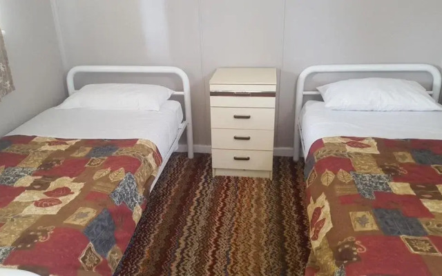Tingle All Over Budget Accommodation