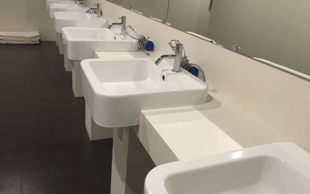 Santiago Guesthouse Hiroshima – Hostel