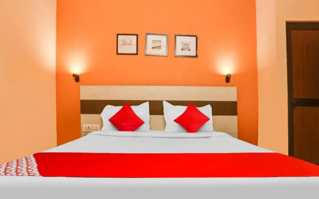 OYO Flagship 80701 Gour Stay Inn