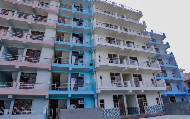 OYO 79139 Flagship Rana Residency
