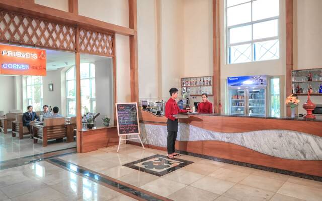 The Hotel Grand ACE