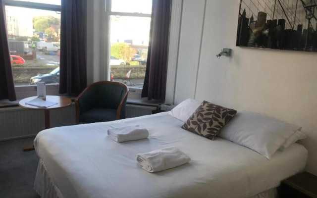 Carlton Courth Hotel Eastbourne