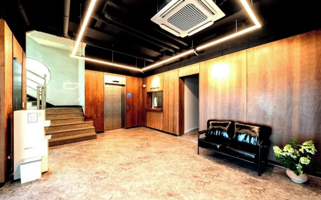 hotel77