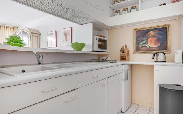 Appartement Saint-Jean-de-Luz, 1 pièce, 2 personnes - FR-1-4-593