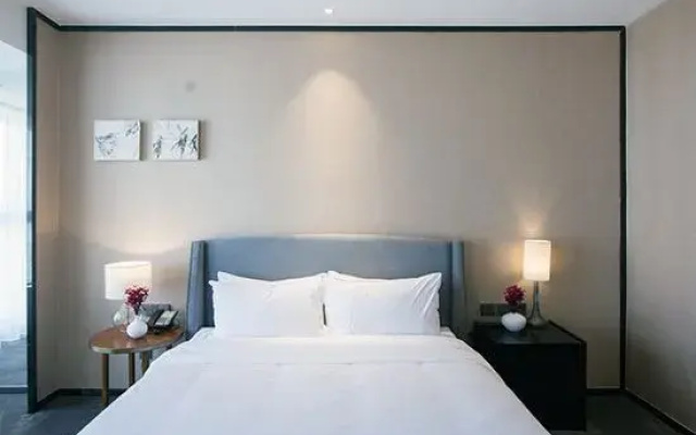 KingStay Hotel