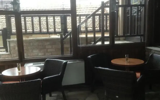Guesthouse Alexandros