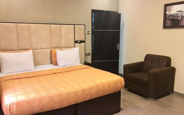 Elicris Hotel