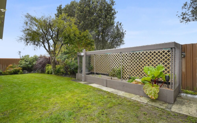 Lakeview Escape with spa - sauna - patio