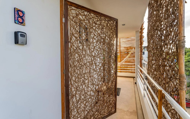 NEW! ARTec Studios WIFI 100 MB