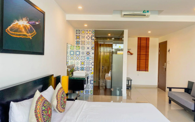 Riverside White House Boutique Hotel