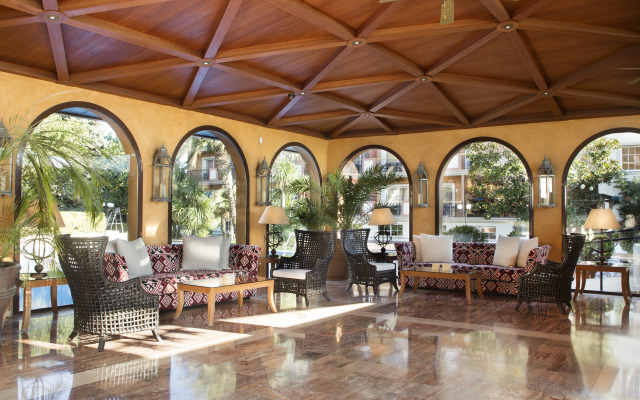 Luna Club Hotel Yoga & Spa