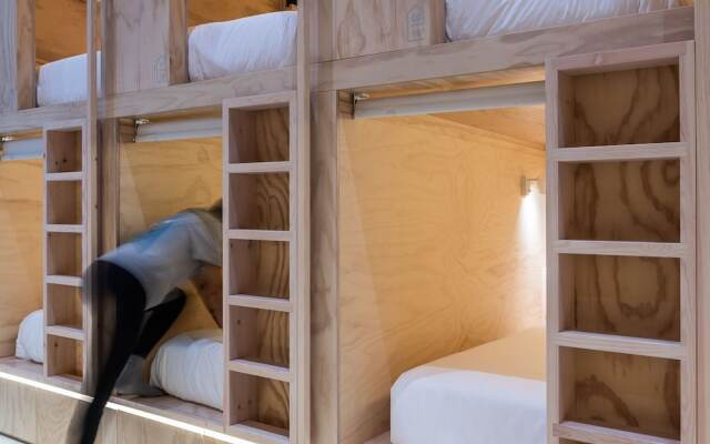 Colo Colo. The Smart Hostel