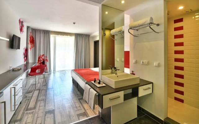 Hotel Grifid Foresta  Adults Only