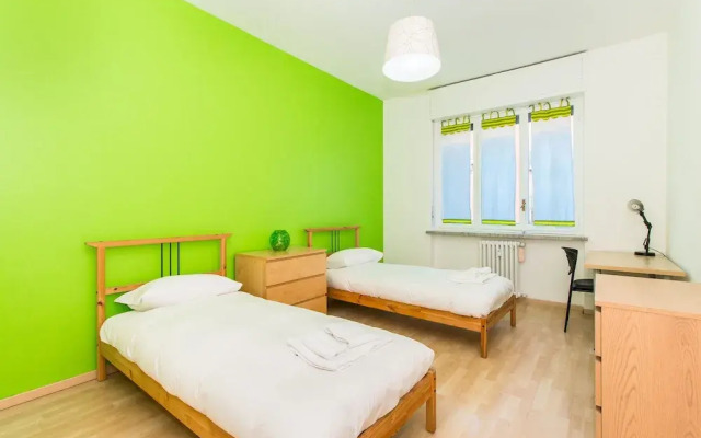 Mm Dante Colorful Apartment