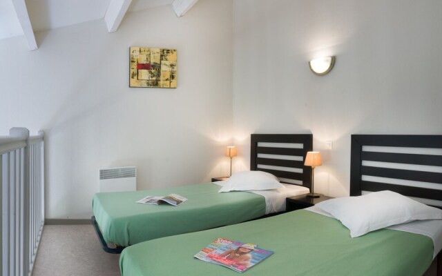 Semi-detached Home in Mediterranean Style in Languedoc