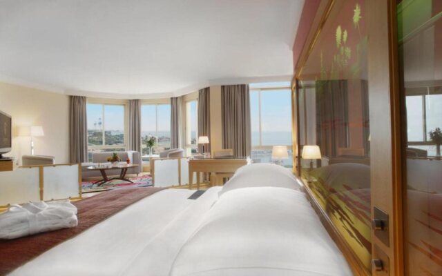 Le Royal Hotel