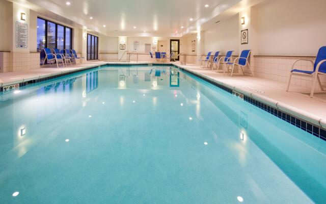 Staybridge Suites Milwaukee West-Oconomowoc by IHG