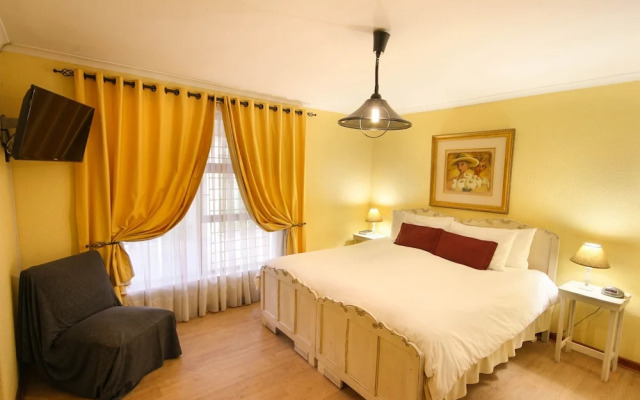 Old Oak Guest House