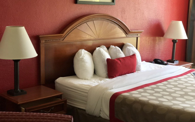 Ramada Conference Center New Iberia