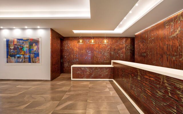 Lordos Beach Hotel & Spa