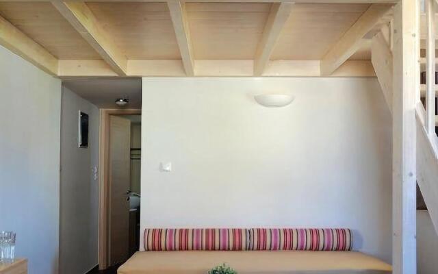 Xanthippi Hotel Apartments