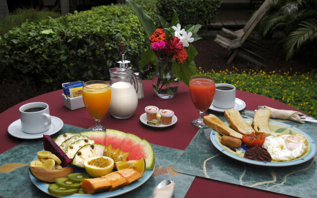 Hotel Patio del Malinche