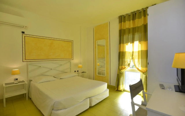 UNAHOTELS Club Hotel Ancora