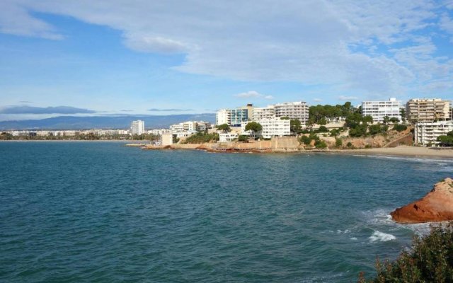 Apartment with 2 bedrooms in Salou with wonderful city view shared pool furnished balcony 300 m from the beach