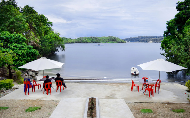 The Hawk's Nest Resort