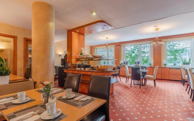 PLAZA INN Rieker Stuttgart Hauptbahnhof