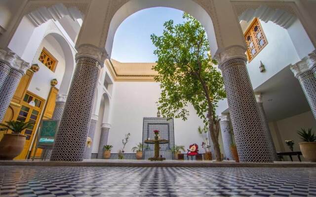 Riad Amor
