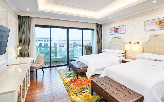 Sheraton Grand Danang Beach Resort & Spa