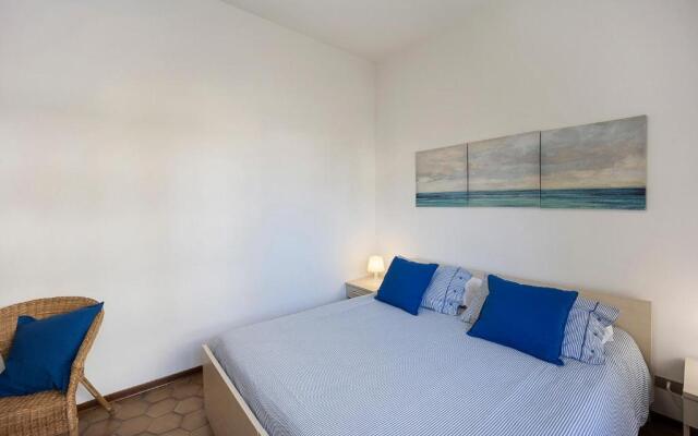 Emanuel Azzurro - Piano Rialzato 4