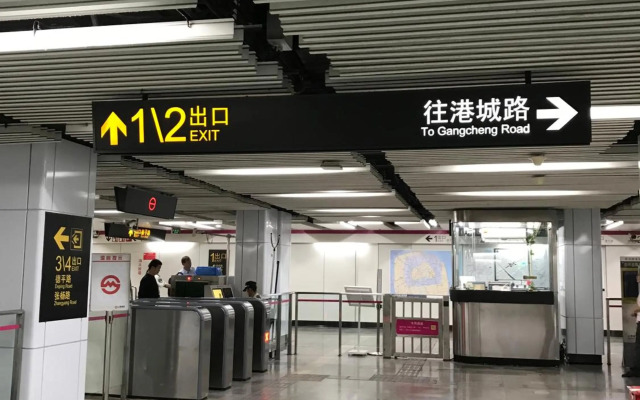 RedDoorz Sripiamsuk Resort Bangkok